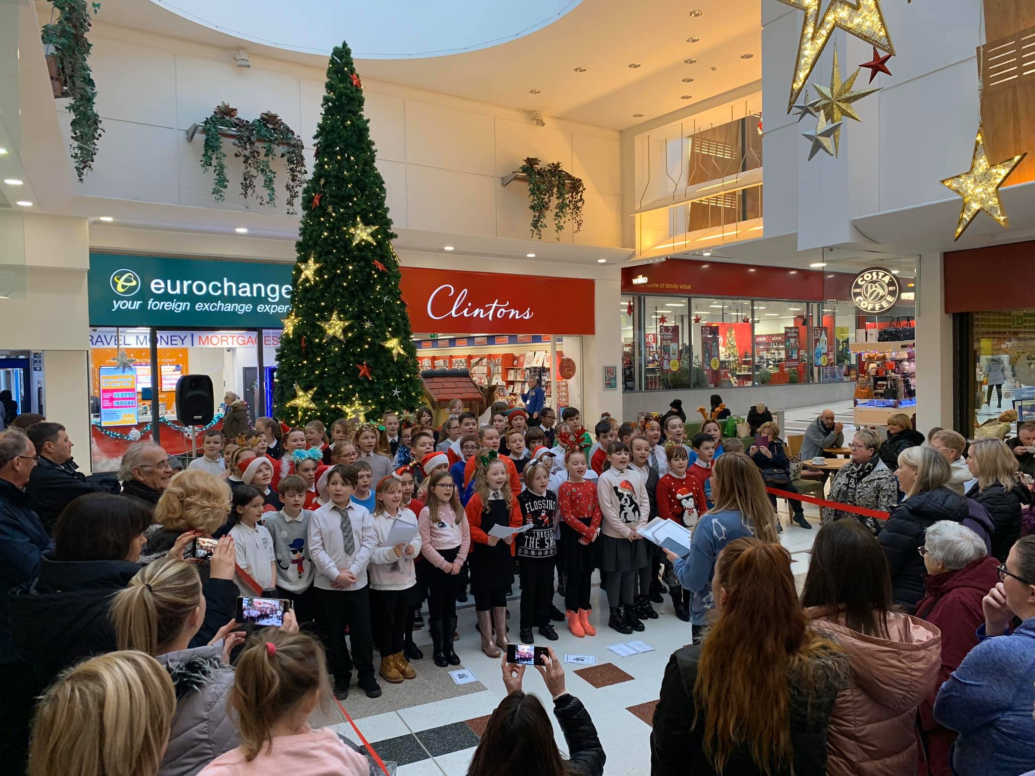 First time entrant wins School Choir competition 2019 : Regent Shopping ...